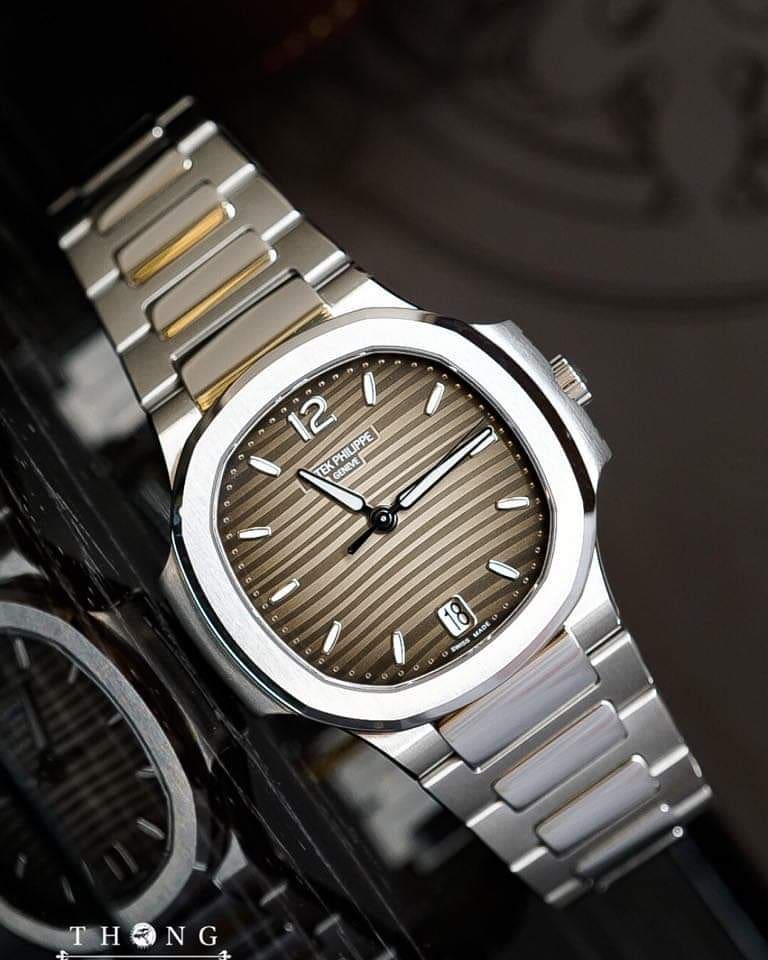 Patek Philippe Nautilus (Geneve 7118)