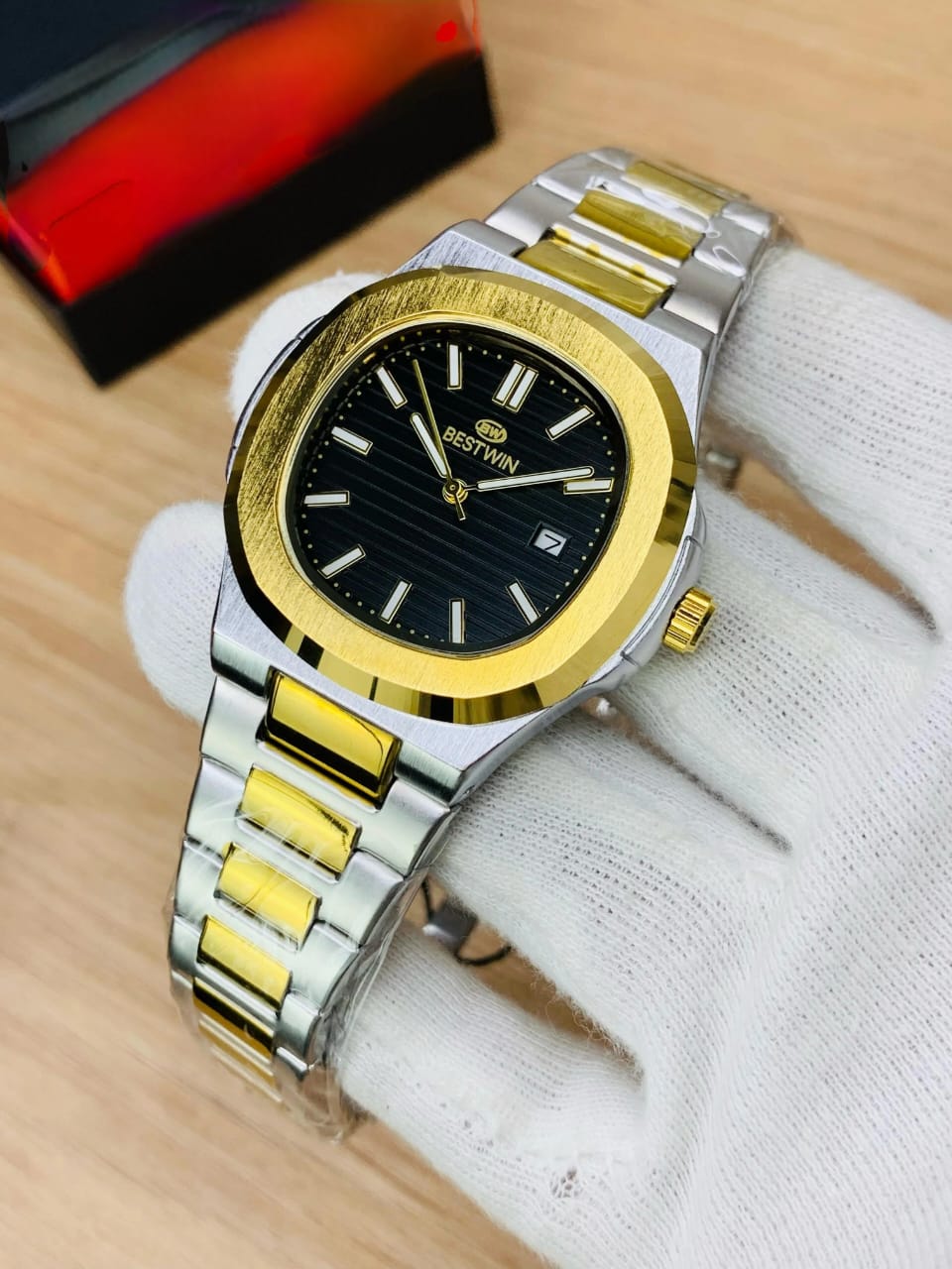 Bestwin Watch