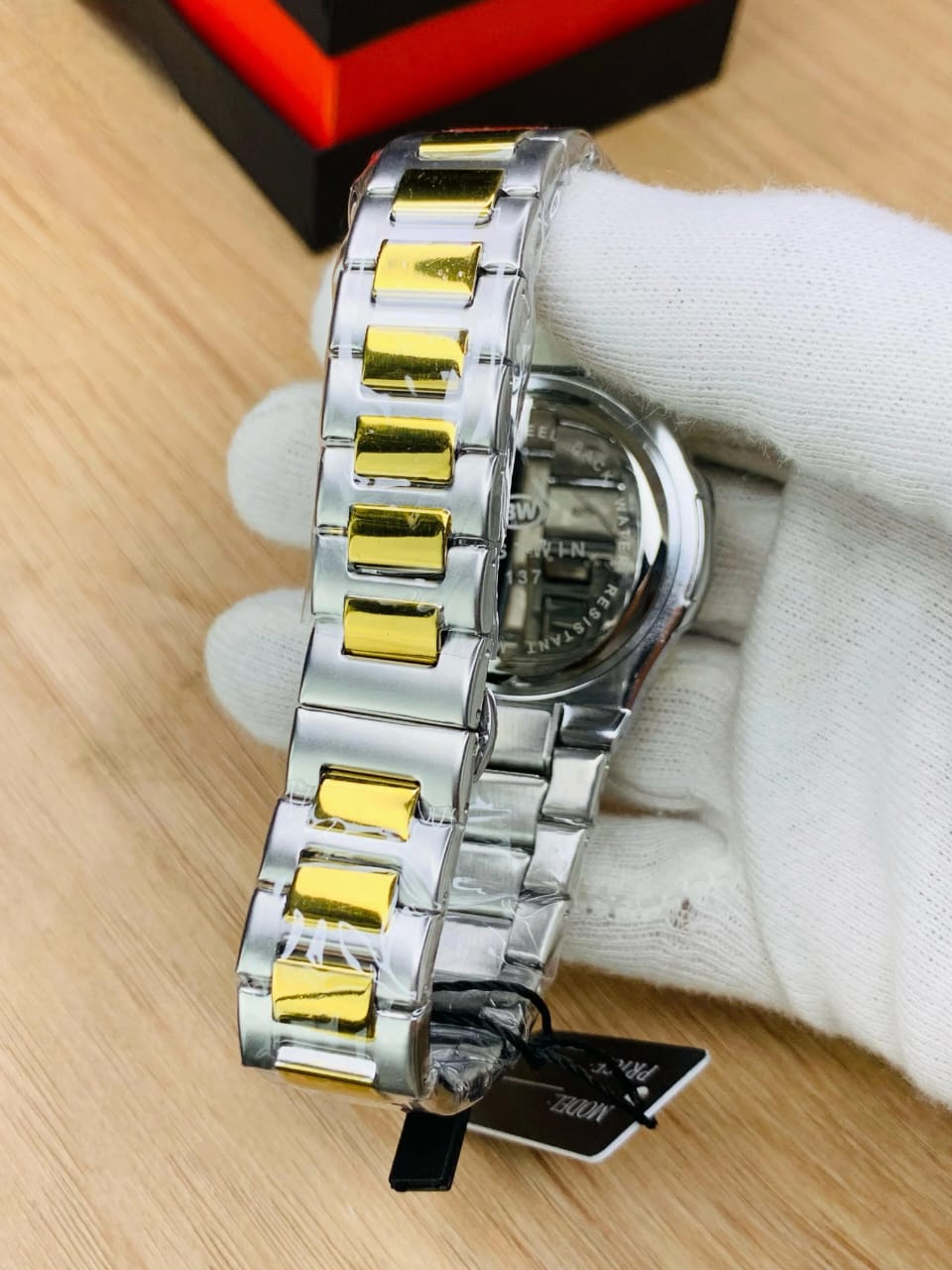 Bestwin Watch